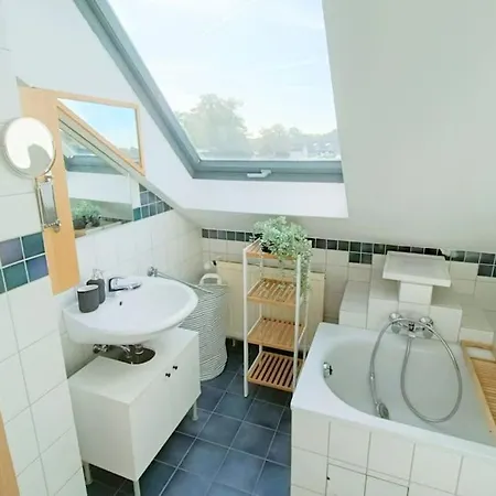 Modernes Und Ruhiges Appartement Mit Loggia Marl Exterior foto