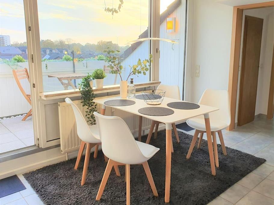 Apartment Modernes Und Ruhiges Mit Loggia *